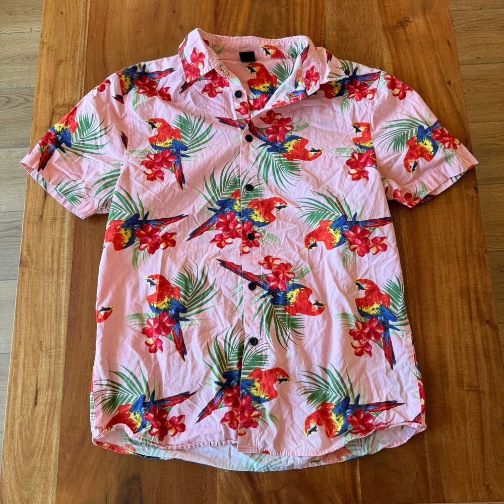Neff Men's Pink/Red Tropical Parrot Short Sleeve Button Up Shirt Size Medium